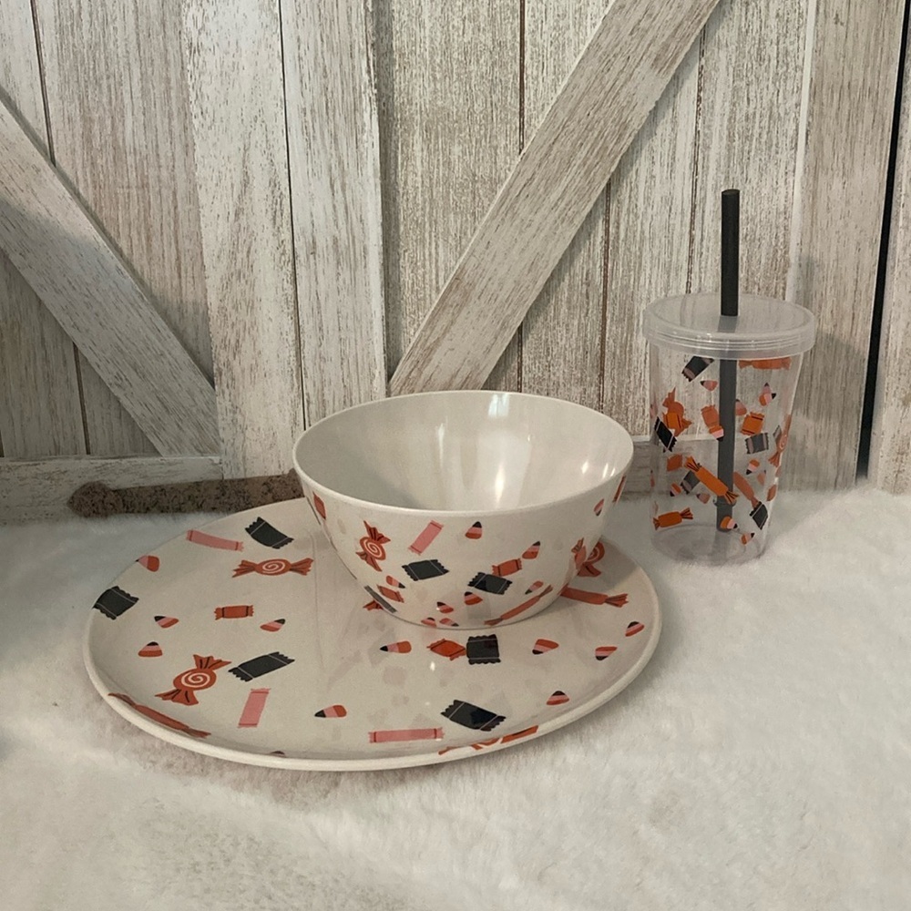Target Hyde and Eek Halloween 2022 Melamine Kid Plate Bowl and Cup